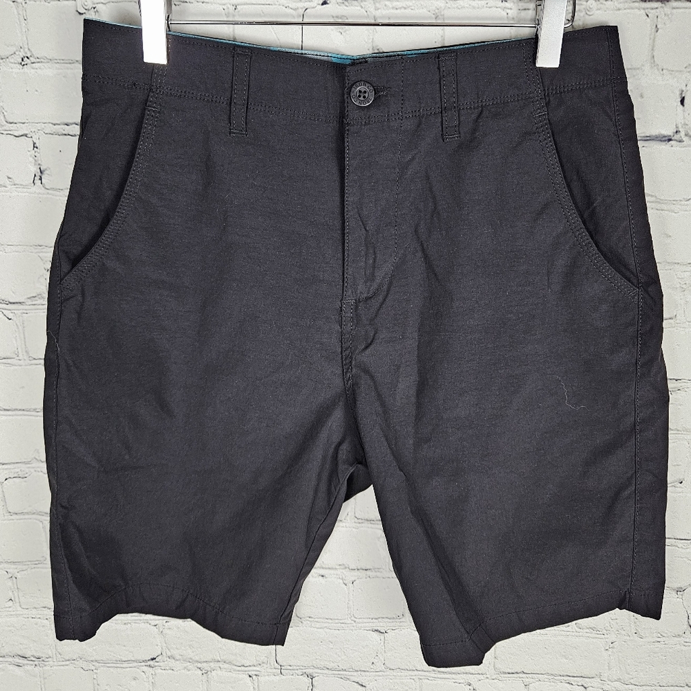 IRON | flat front stretch shorts